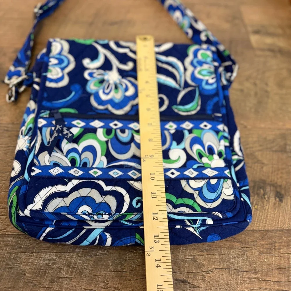Vera Bradley Turnlock‎ Crossbody Bag Blue Rhapsody Quilted